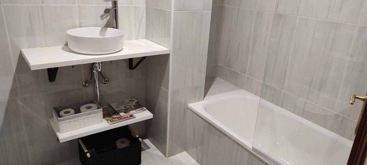 Apartamento Portovello Con Vistas Al Rio Allariz Eksteriør billede
